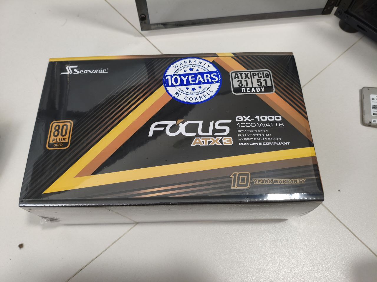 Seasonic Focus GX-1000 box